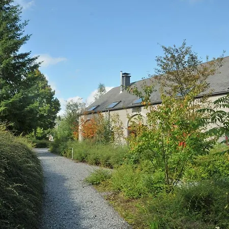 - Hirondelle